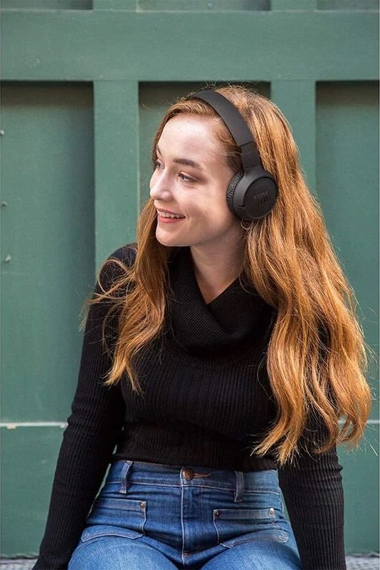 JBL Pure Bass Tune 520BT Wireless Headphone JBL Pure Bass Tune 520BT Wireless Headphone